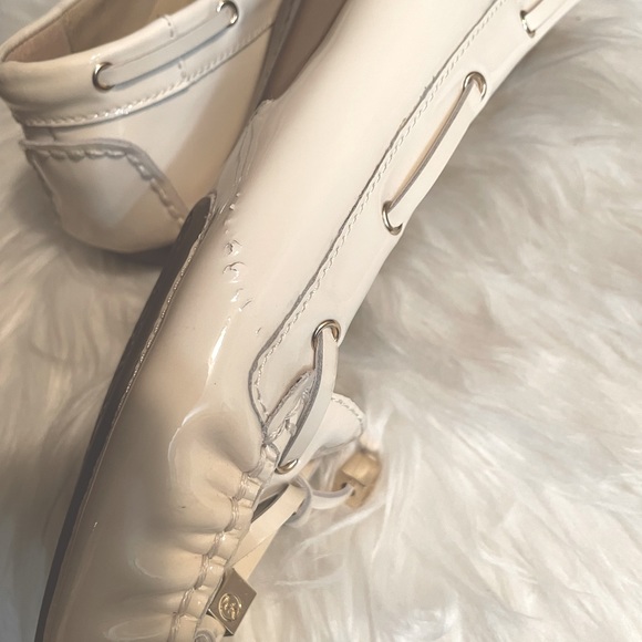 Michael Kors woman loft size 7M cream color - Picture 5 of 6